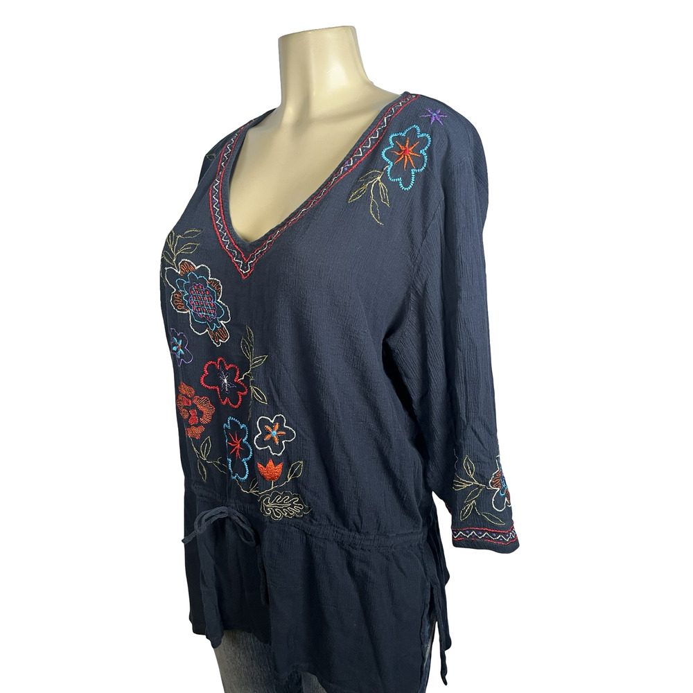 Original Anthony's Shirt Womens 1X Embroidered Floral V-Neck Black Tunic VTG Y2K - Picture 2 of 10